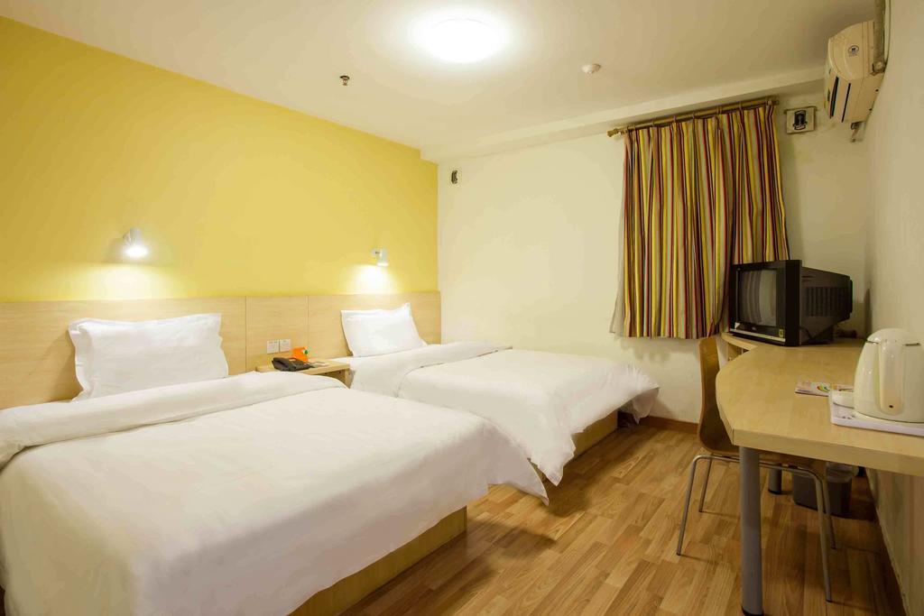 Hotel 7Days Premium Luoyang Peony Square Branch Habitación foto